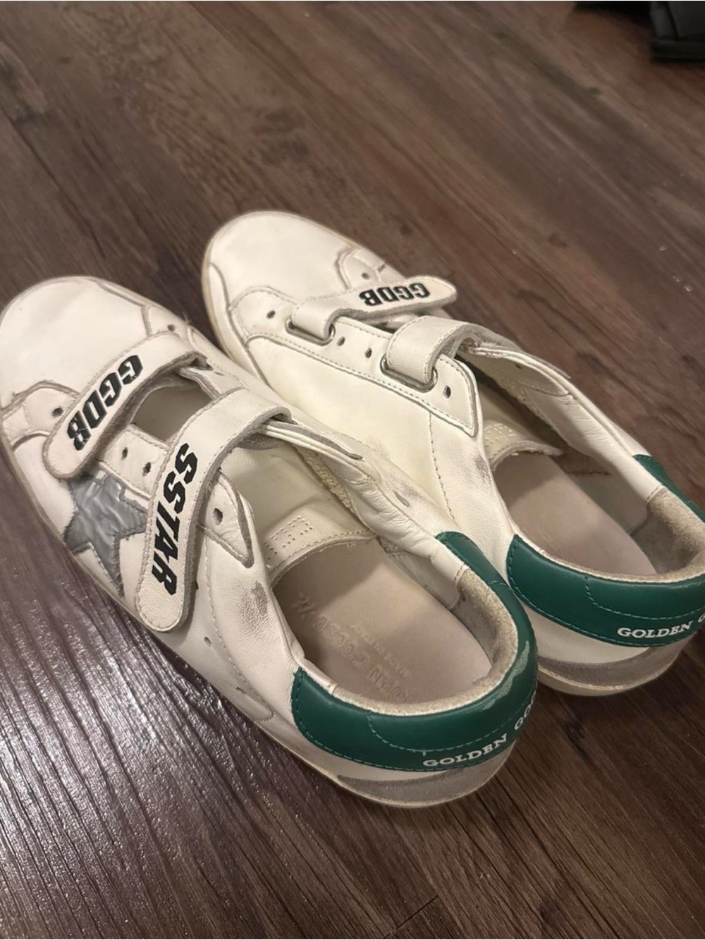 Golden Goose Womens White Leather Sneakers with Green Heel Accent